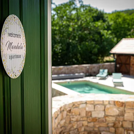 Tervey-villa * Révfülöp