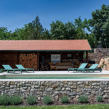 Tervey-villa * Révfülöp