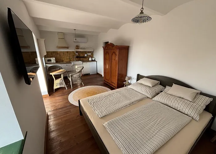 Apartment Tervey-villa Révfülöp